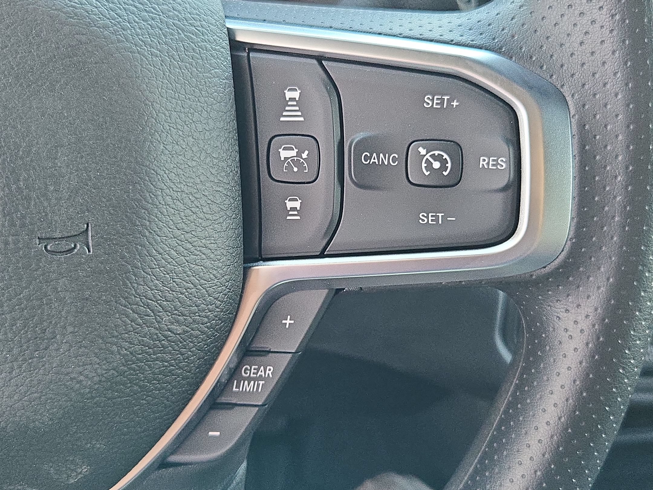 New 2026 RAM 3500 Tradesman AWD/4WD image 22