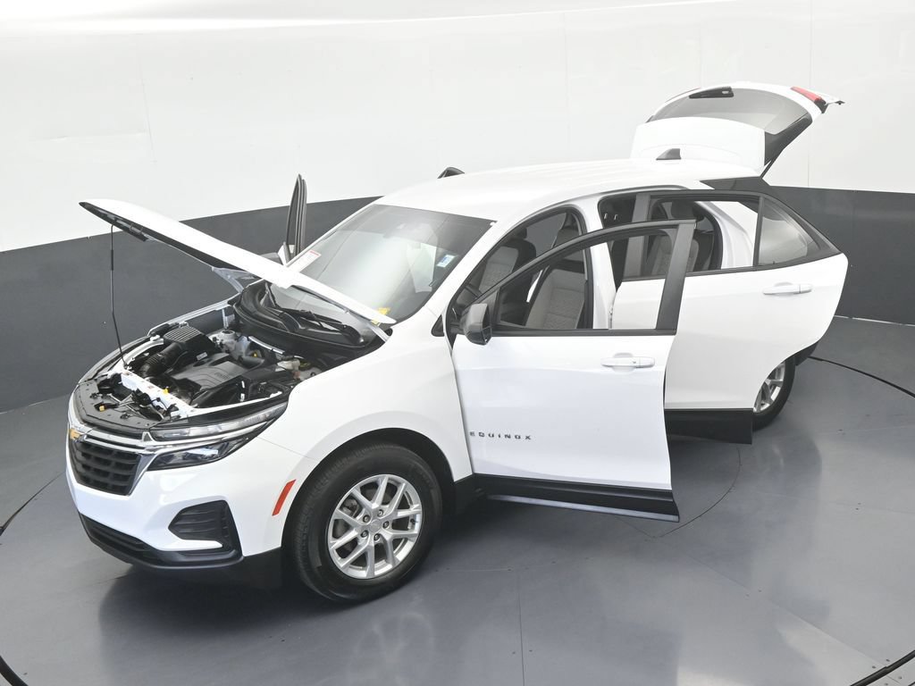 Used 2024 Chevrolet Equinox LS FWD image 58
