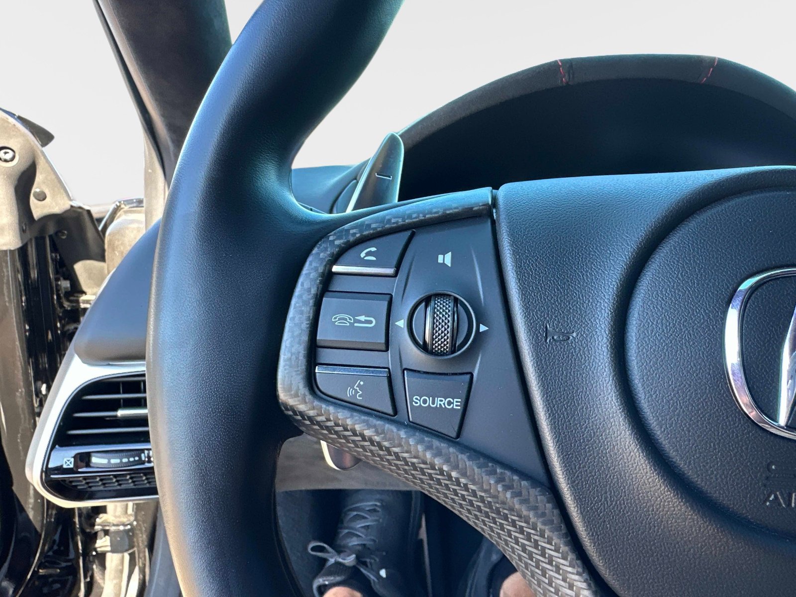 Used 2022 Acura NSX Type S image 31