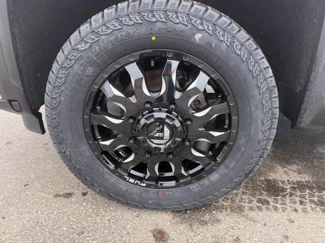 Used 2024 GMC Sierra 3500 SLT AWD/4WD image 11