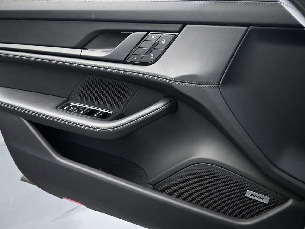 Certified 2022 Porsche Taycan GTS image 22