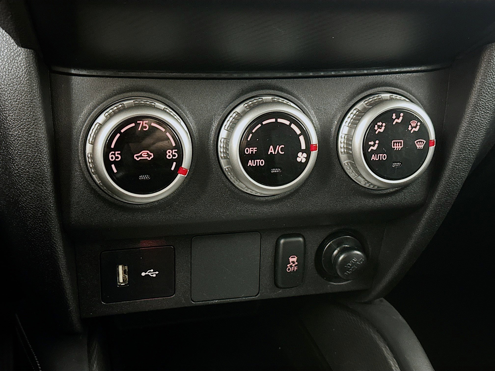 Used 2024 Mitsubishi Outlander Sport ES AWD/4WD image 15