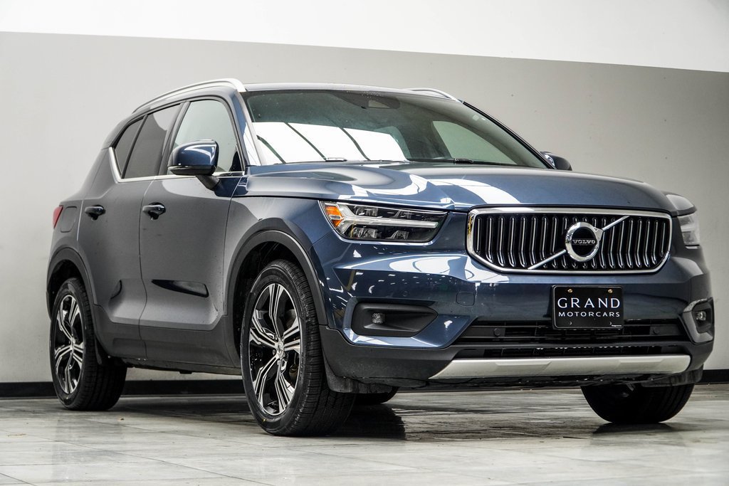 Used 2021 Volvo XC40 T5 Inscription w/ Climate Package AWD/4WD image 5