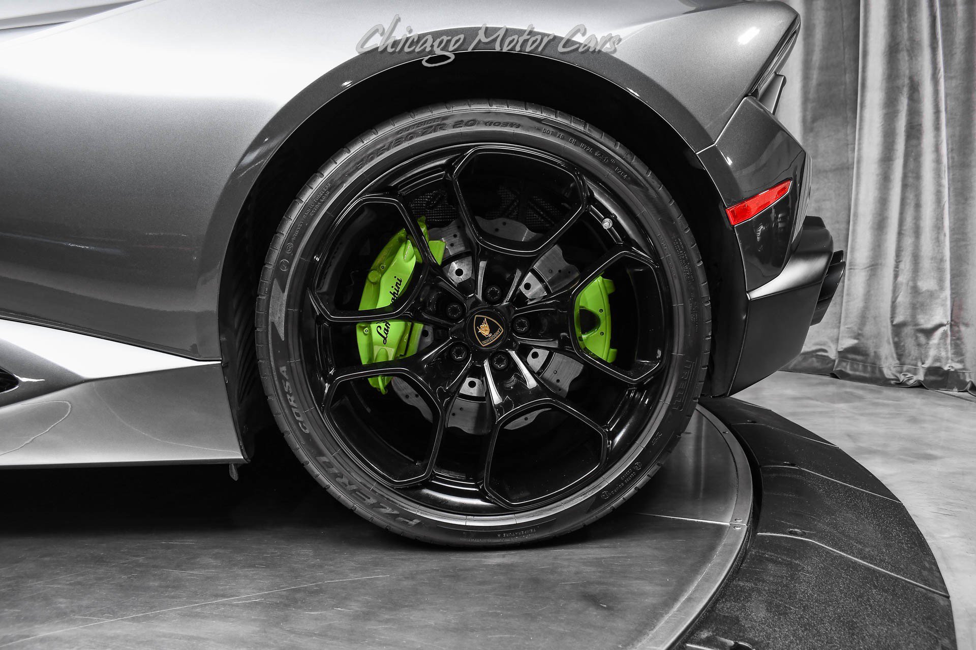 Used 2019 Lamborghini Huracan LP 580-2 RWD image 48