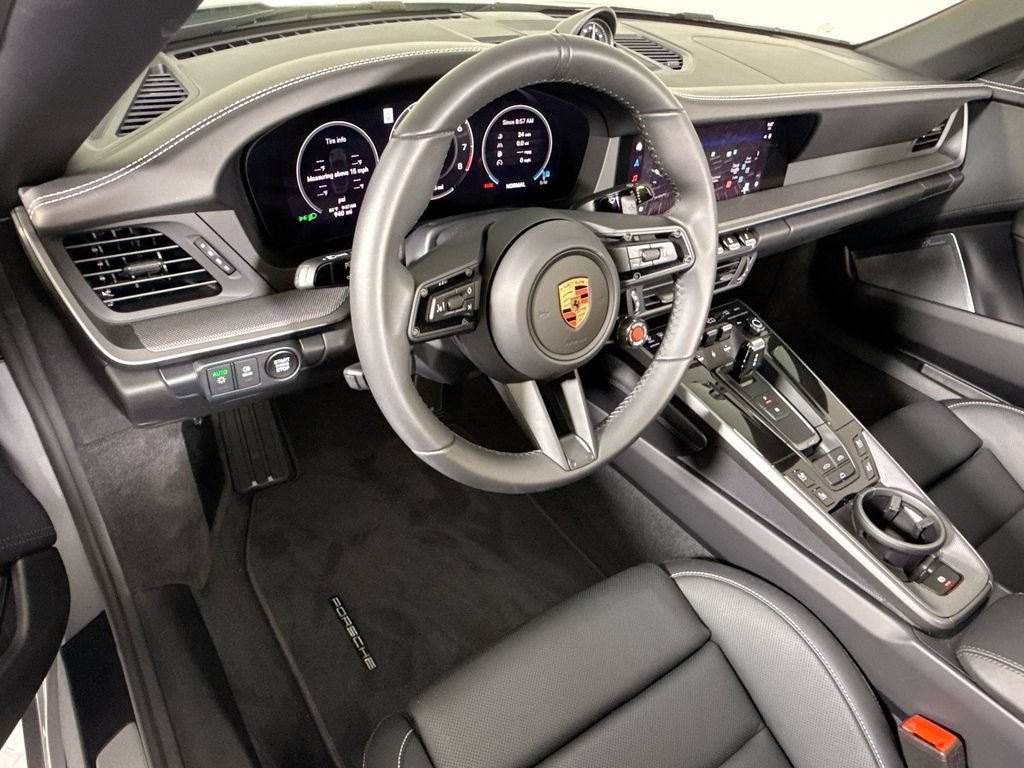 Certified 2026 Porsche 911 Carrera S RWD image 4