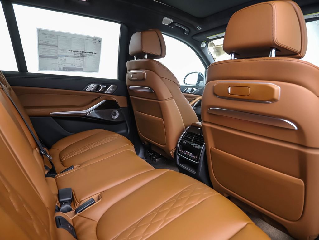 New 2026 BMW ALPINA XB7 image 28