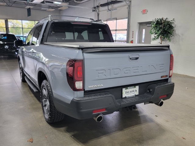 Used 2025 Honda Ridgeline TrailSport image 7