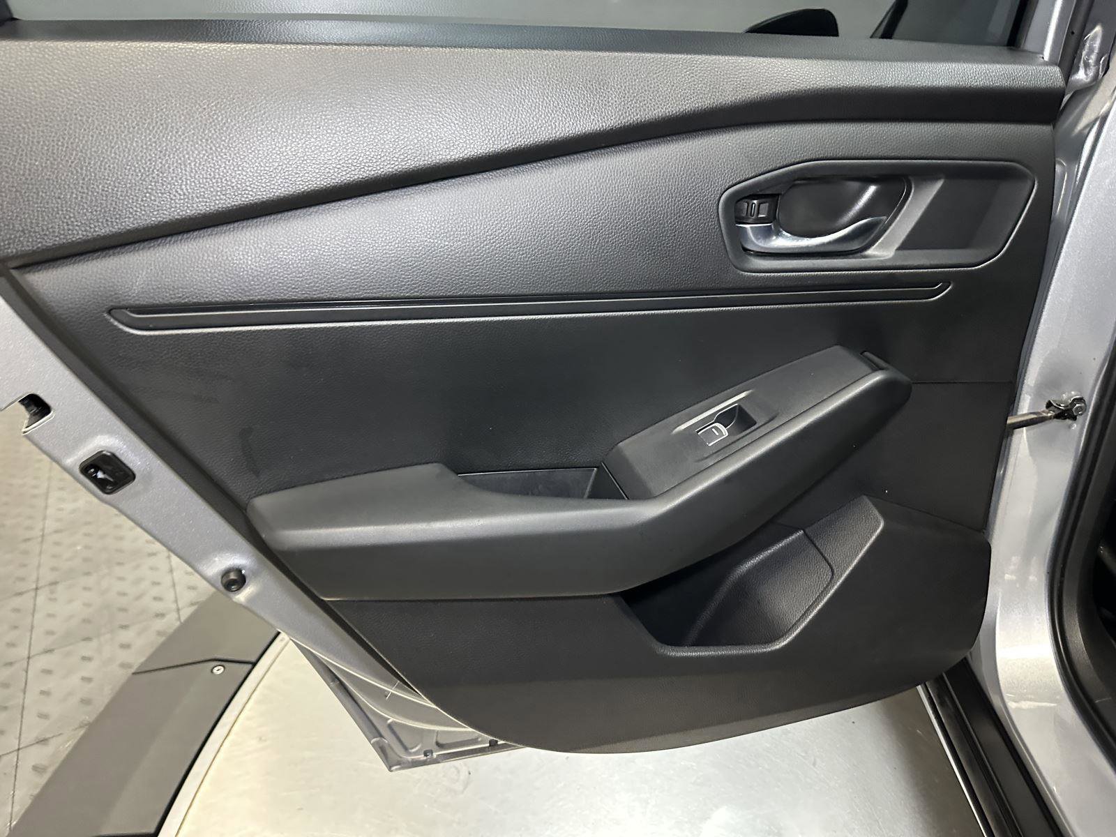 Certified 2024 Honda Accord EX image 30