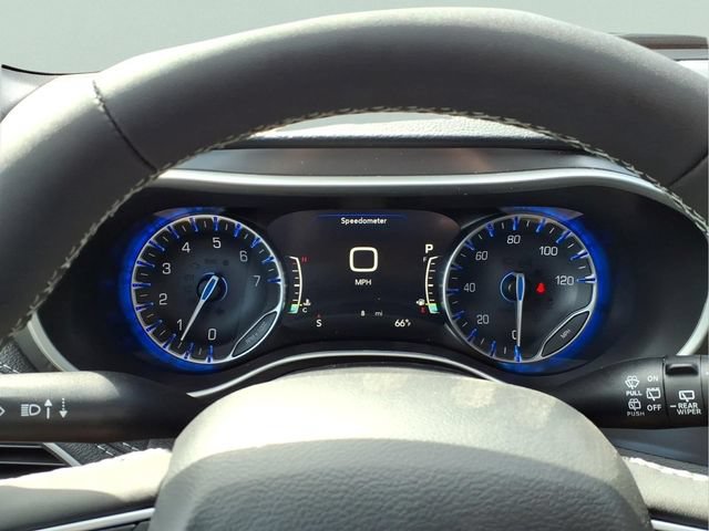 New 2026 Chrysler Pacifica Select AWD/4WD image 27