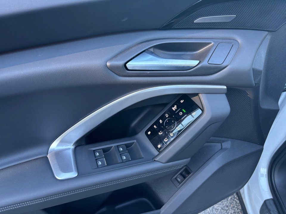 New 2025 Audi Q5 Prestige image 32