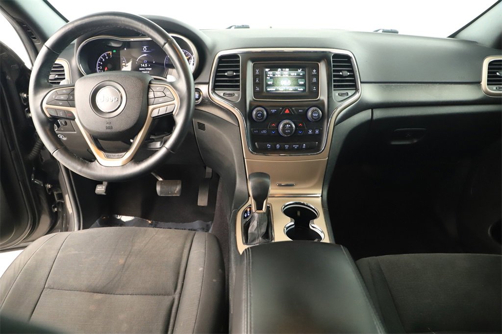 Used 2017 Jeep Grand Cherokee Laredo w/ Quick Order Package 23E image 18