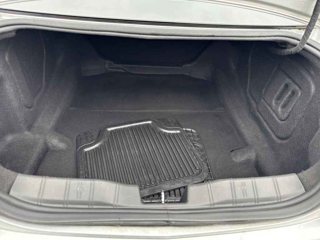 Used 2018 Chevrolet Camaro LT image 24