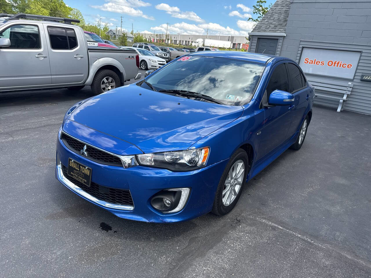 Used 2016 Mitsubishi Lancer ES image 3