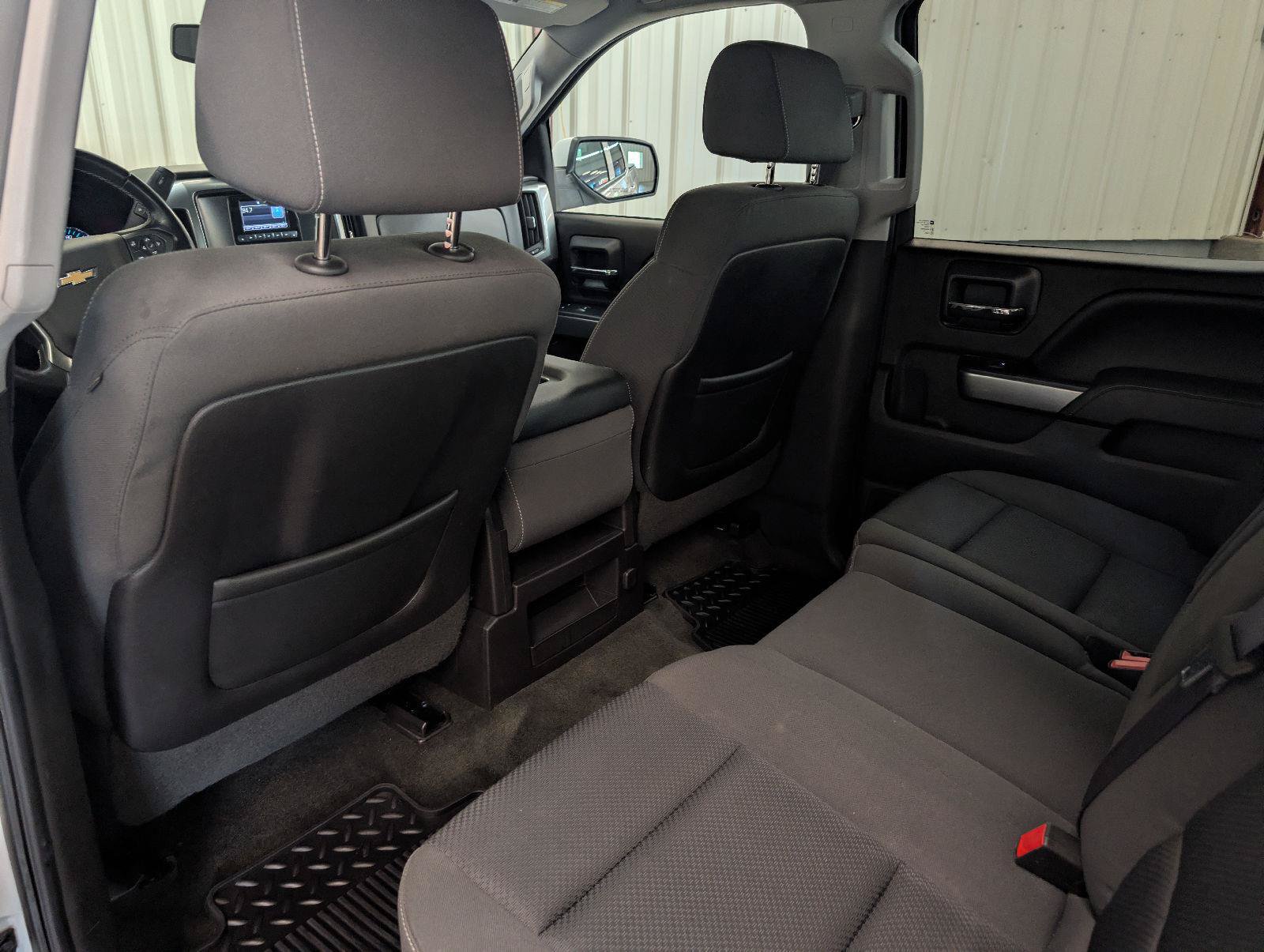 Used 2015 Chevrolet Silverado 1500 LT AWD/4WD image 38