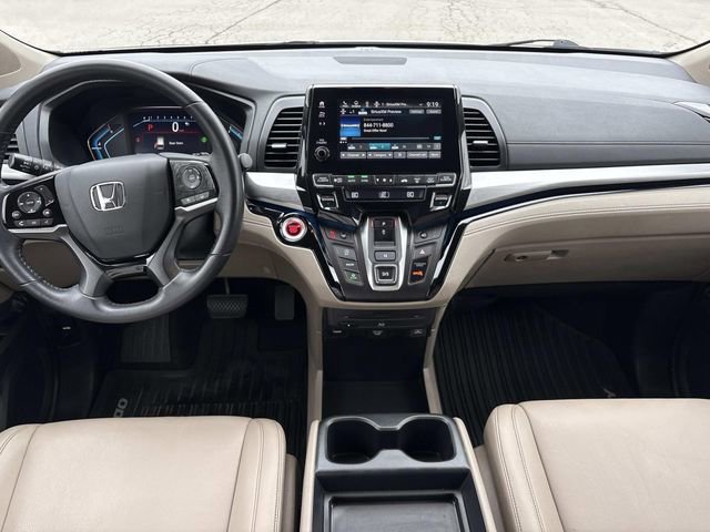 Used 2023 Honda Odyssey Touring image 16