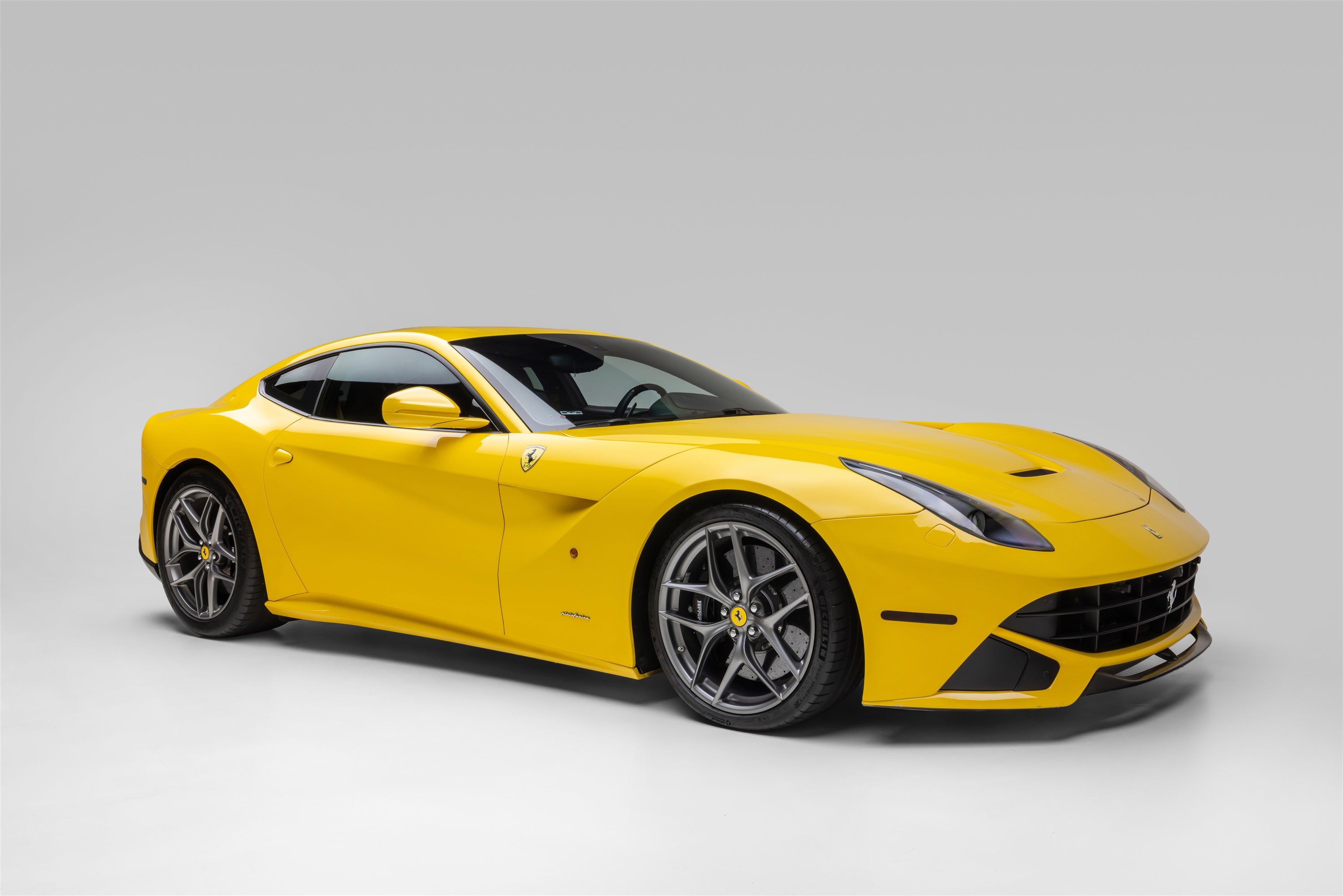 Certified 2017 Ferrari F12 Berlinetta RWD image 13