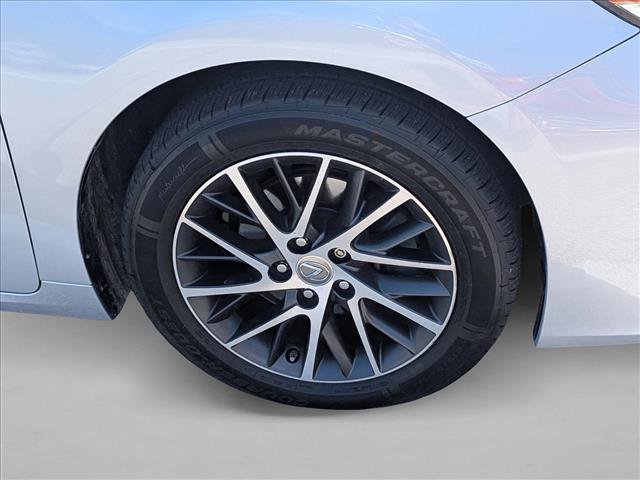 Used 2016 Lexus ES 350 w/ Premium Package w/Wood Trim FWD image 15