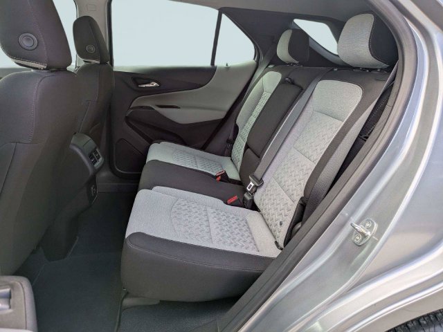 Used 2023 Chevrolet Equinox LS FWD image 14