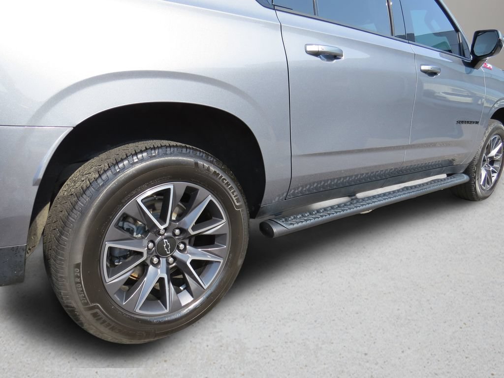 Certified 2022 Chevrolet Suburban Z71 AWD/4WD image 13