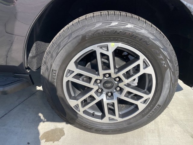 New 2025 Ford Expedition Active image 34