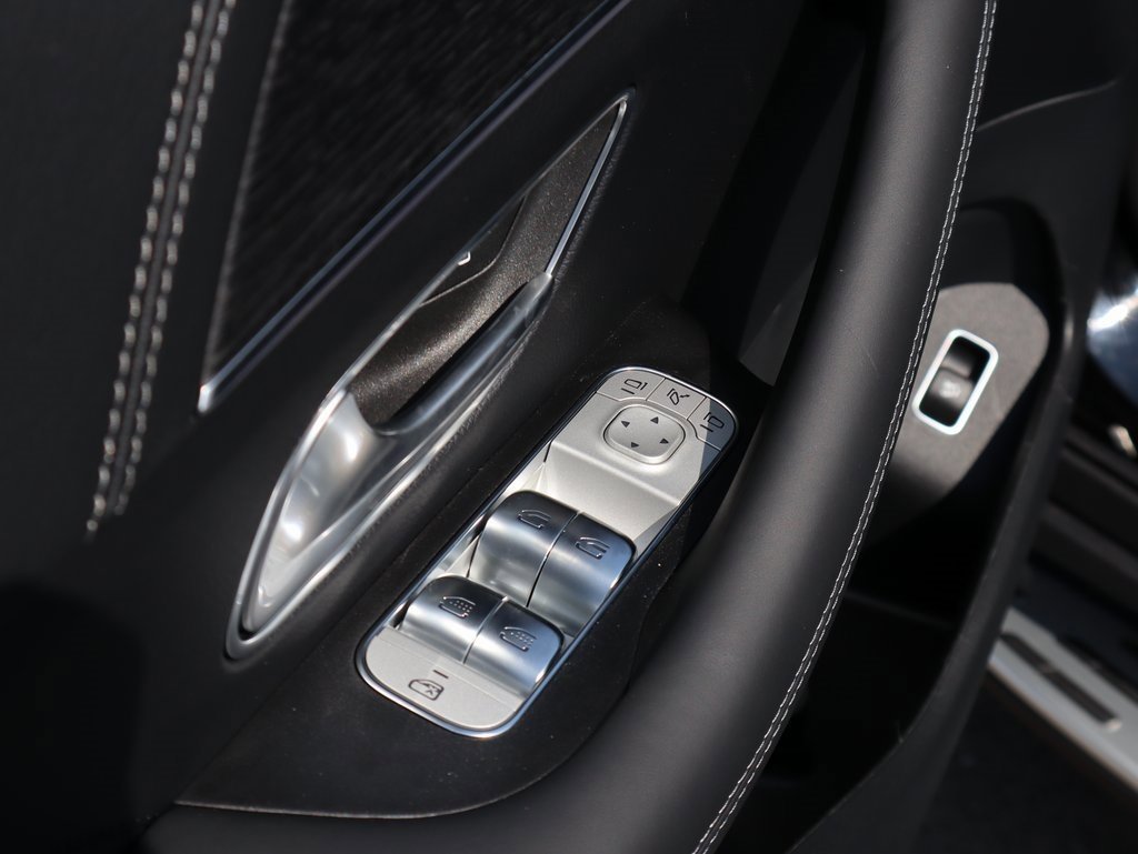 New 2026 Mercedes-Benz GLS 580 4MATIC image 29