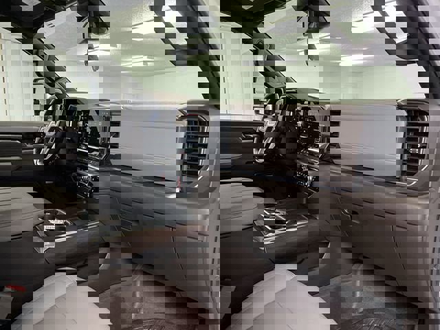 Certified 2024 GMC Sierra 2500 SLT w/ SLT Premium Package image 28