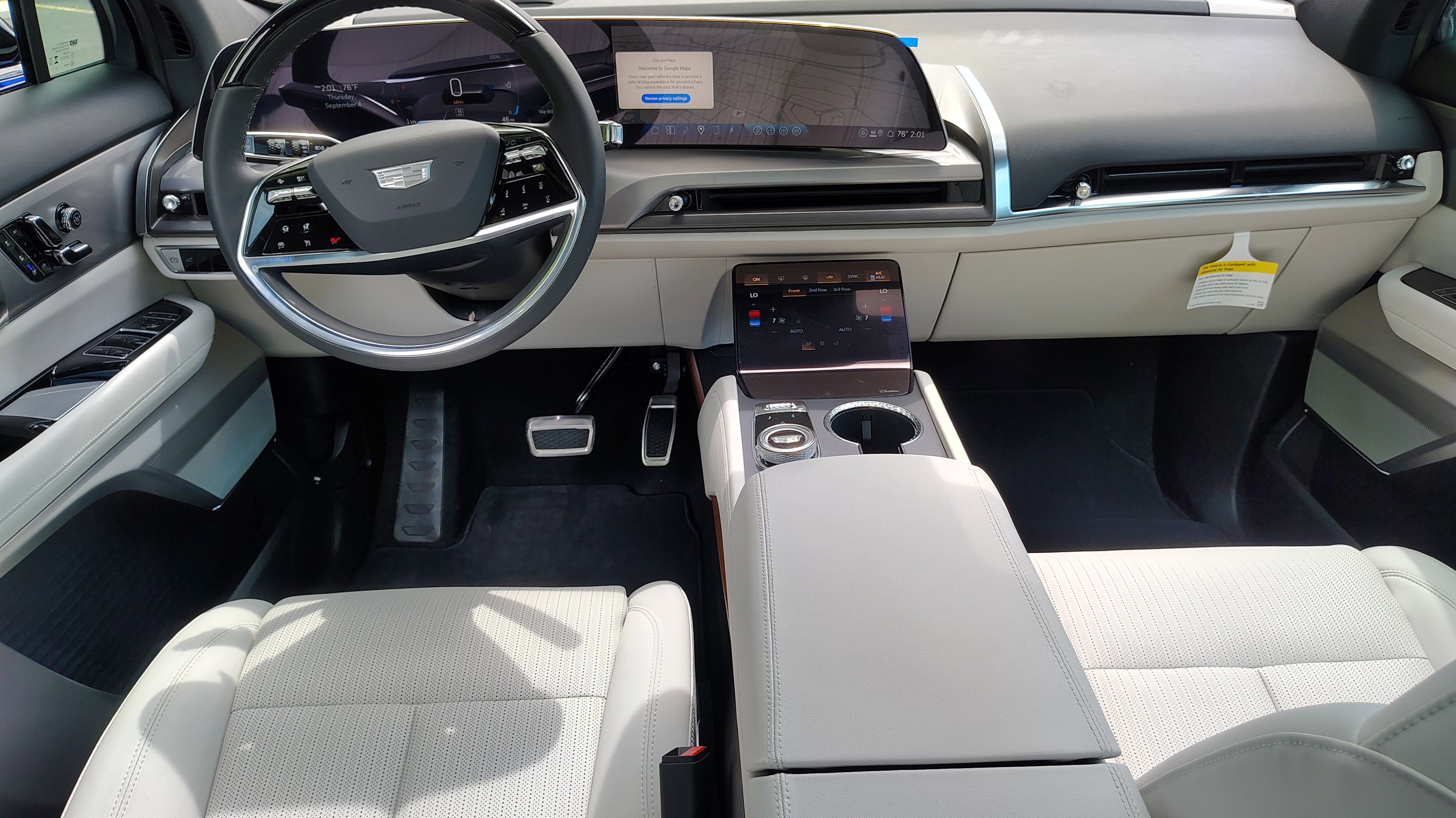 New 2026 Cadillac Vistiq Sport image 13