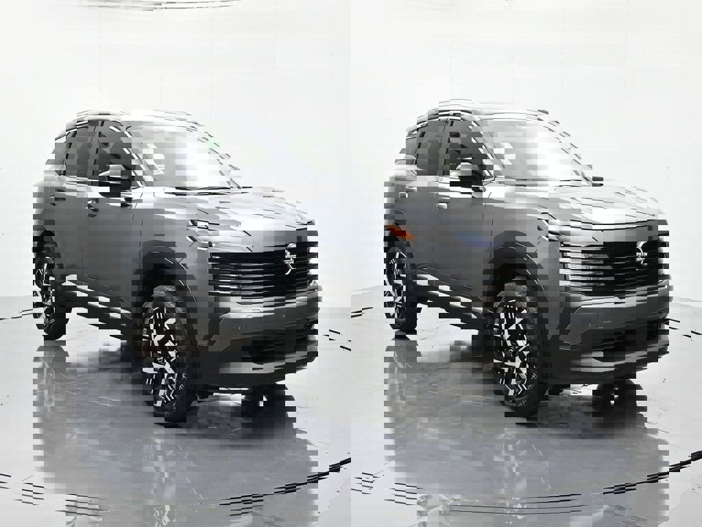 New 2026 Nissan Kicks SV image 3