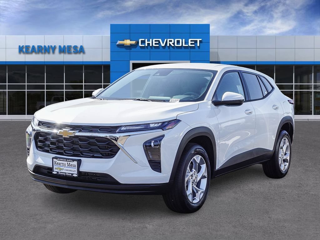 New 2026 Chevrolet Trax LS w/ LS Convenience Package FWD image 3