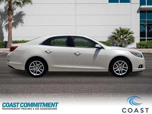 Used 2013 Chevrolet Malibu Eco w/ Navigation Package FWD image 5