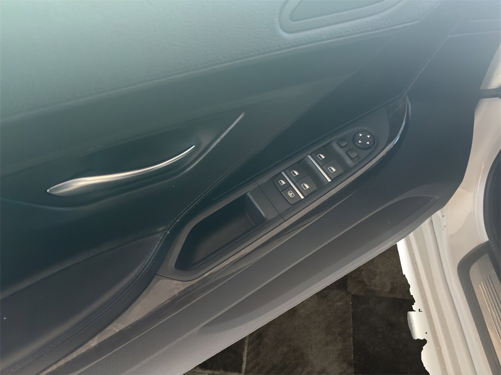 Used 2013 BMW 650i Gran Coupe image 19