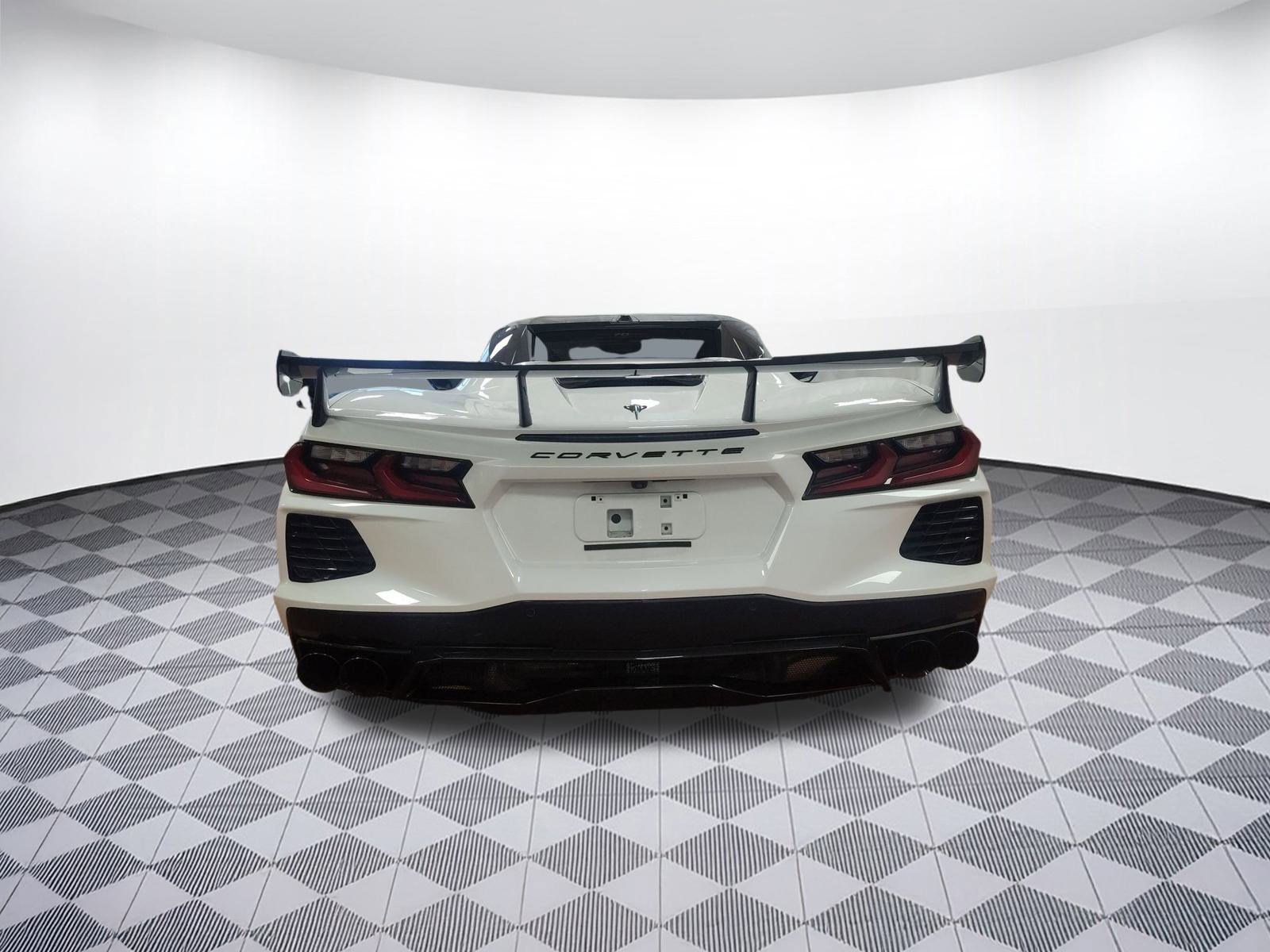 Used 2023 Chevrolet Corvette Stingray Premium Conv w/ Z51 Performance Package image 9