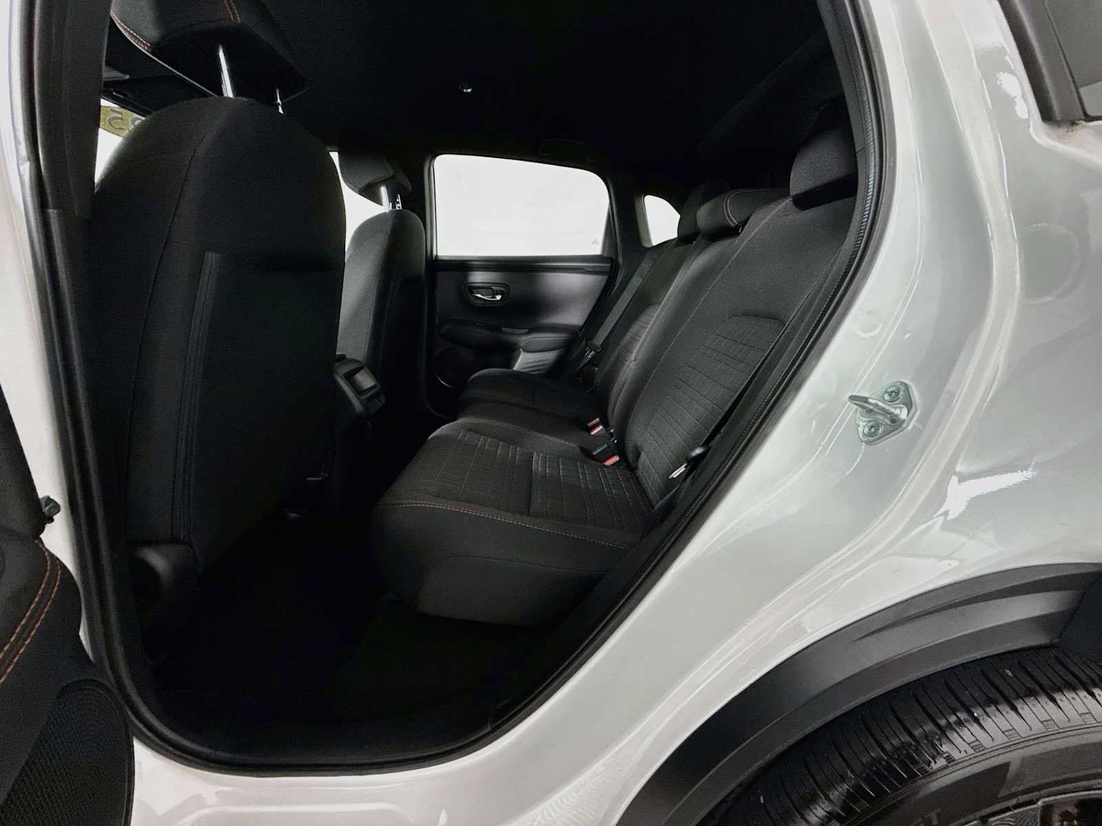 Used 2025 Honda HR-V Sport image 22