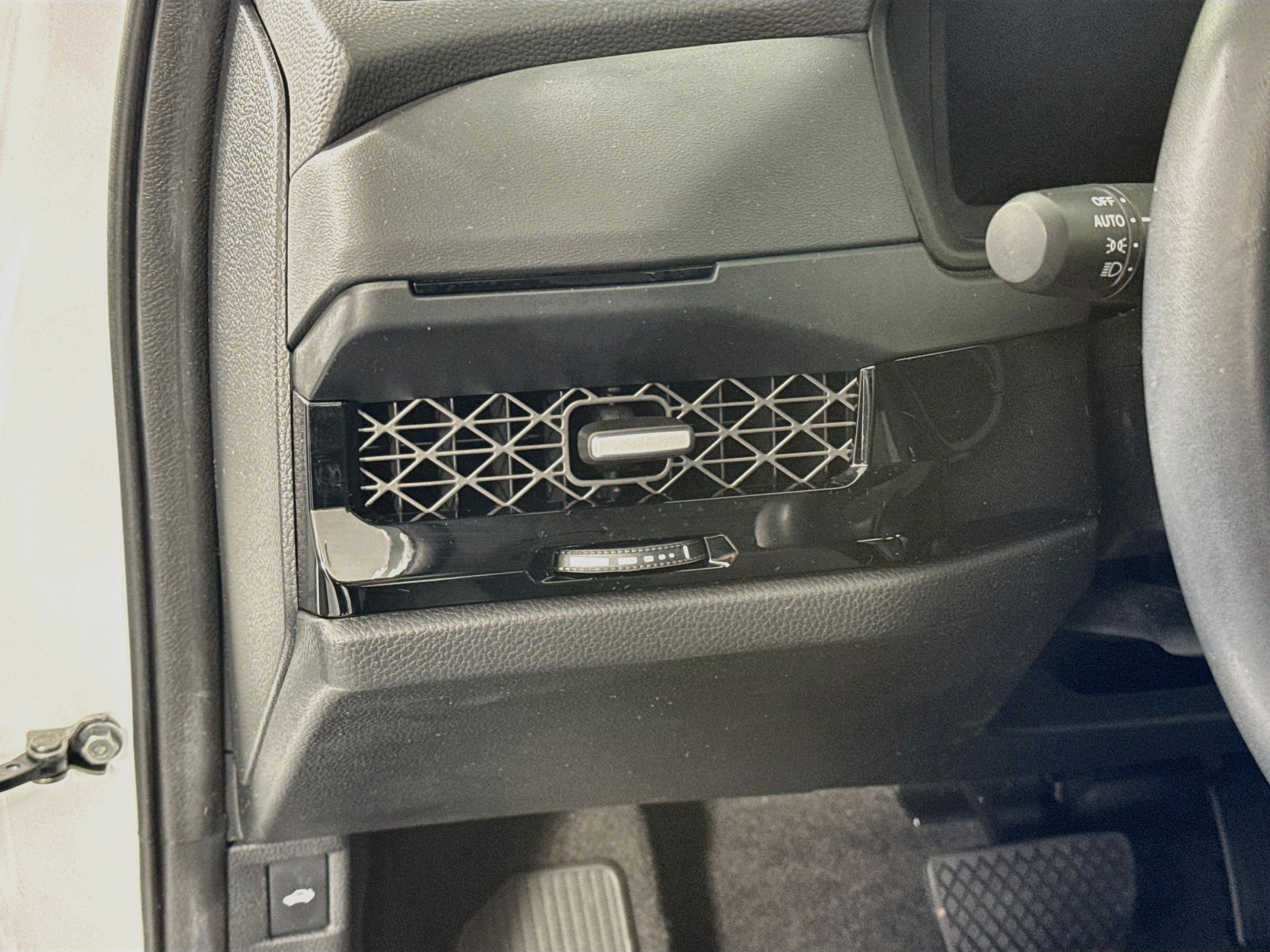 Certified 2024 Honda Accord EX-L image 10