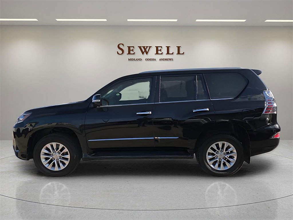 Used 2018 Lexus GX 460 image 2