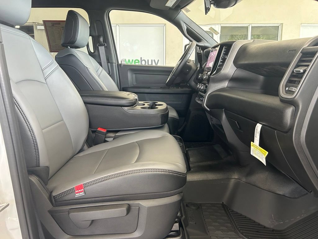 Used 2025 RAM 3500 Tradesman w/ Bed Convenience Group AWD/4WD image 22
