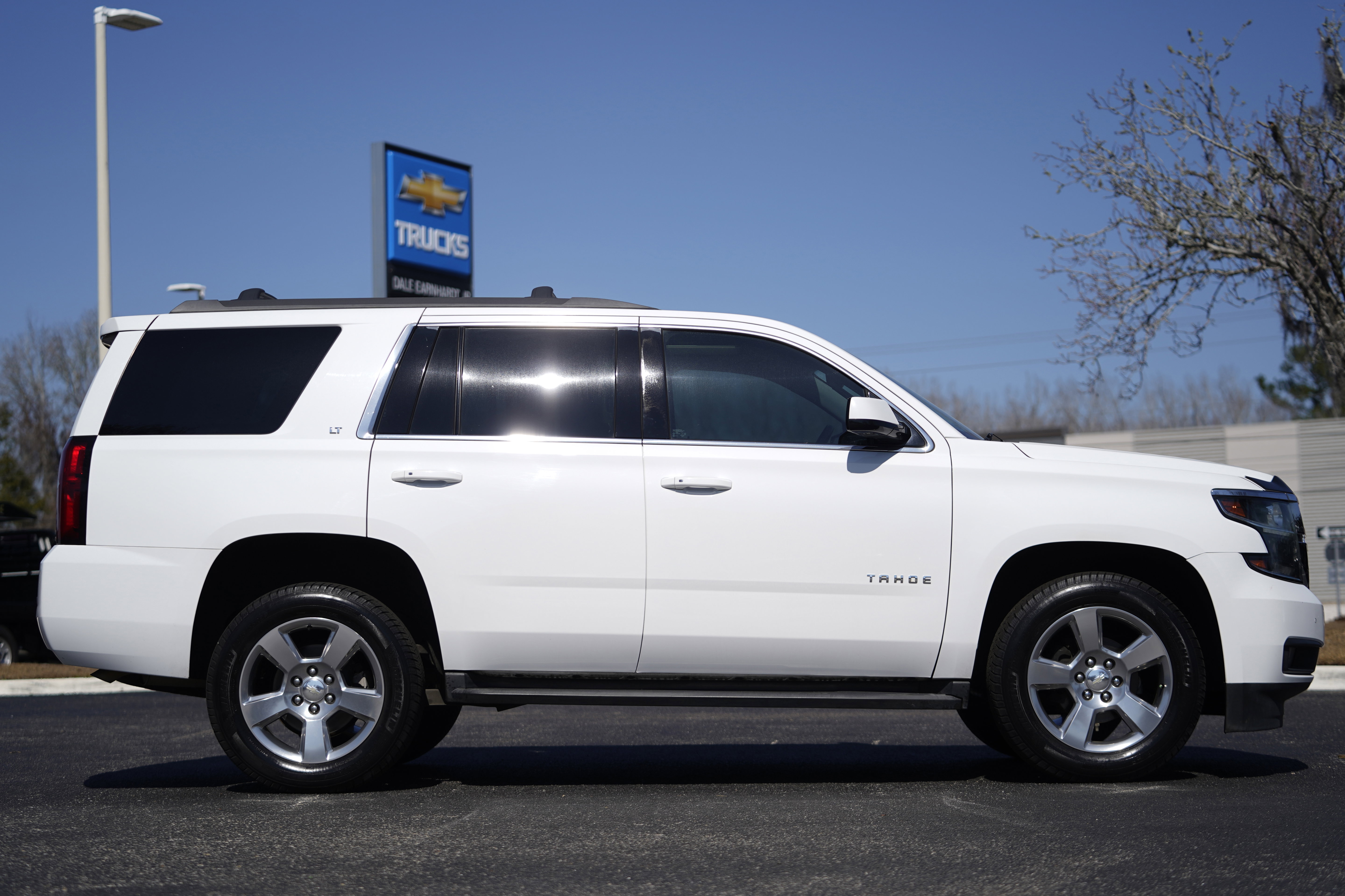 Used 2020 Chevrolet Tahoe LT w/ Luxury Package image 7