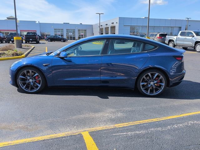Used 2020 Tesla Model 3 Performance image 4