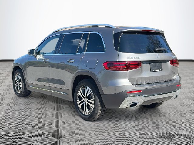 New 2026 Mercedes-Benz GLB 250 4MATIC image 4
