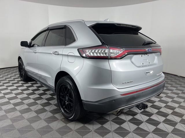 Used 2015 Ford Edge Titanium image 7