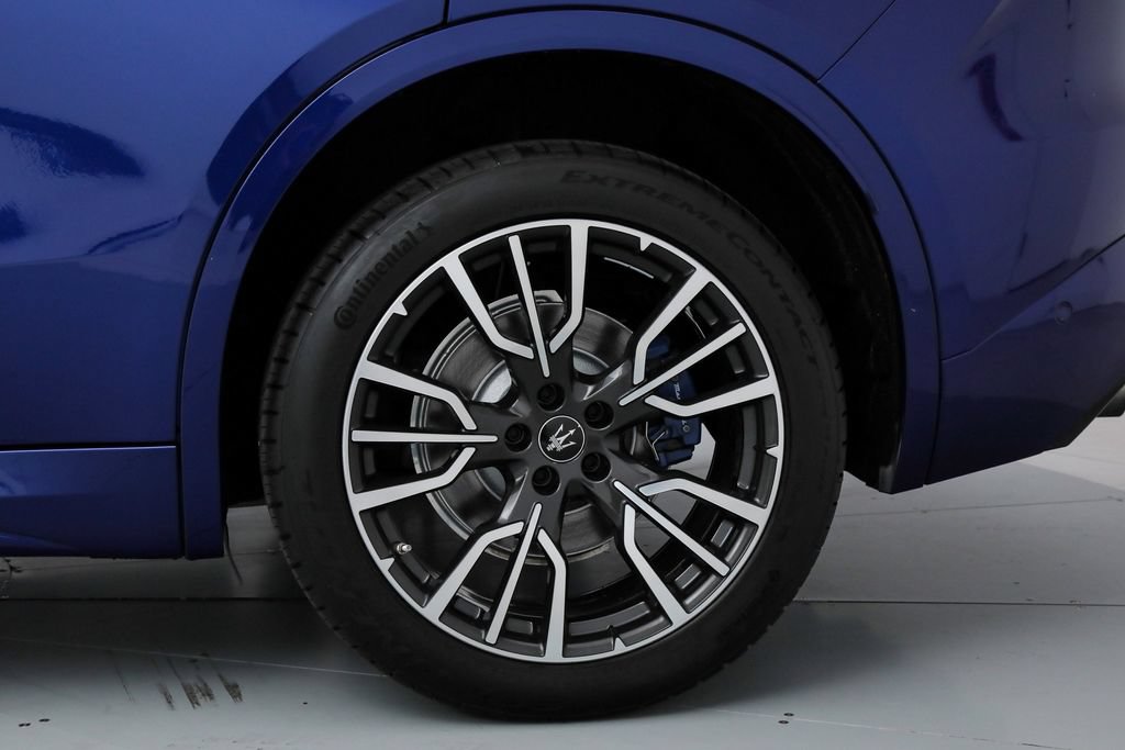 Certified 2023 Maserati Grecale GT AWD/4WD image 22