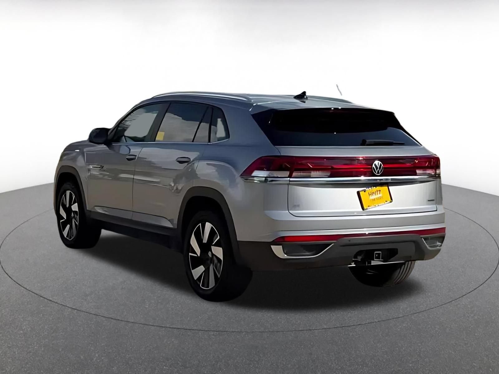 Used 2026 Volkswagen Atlas Cross Sport SE AWD/4WD image 11