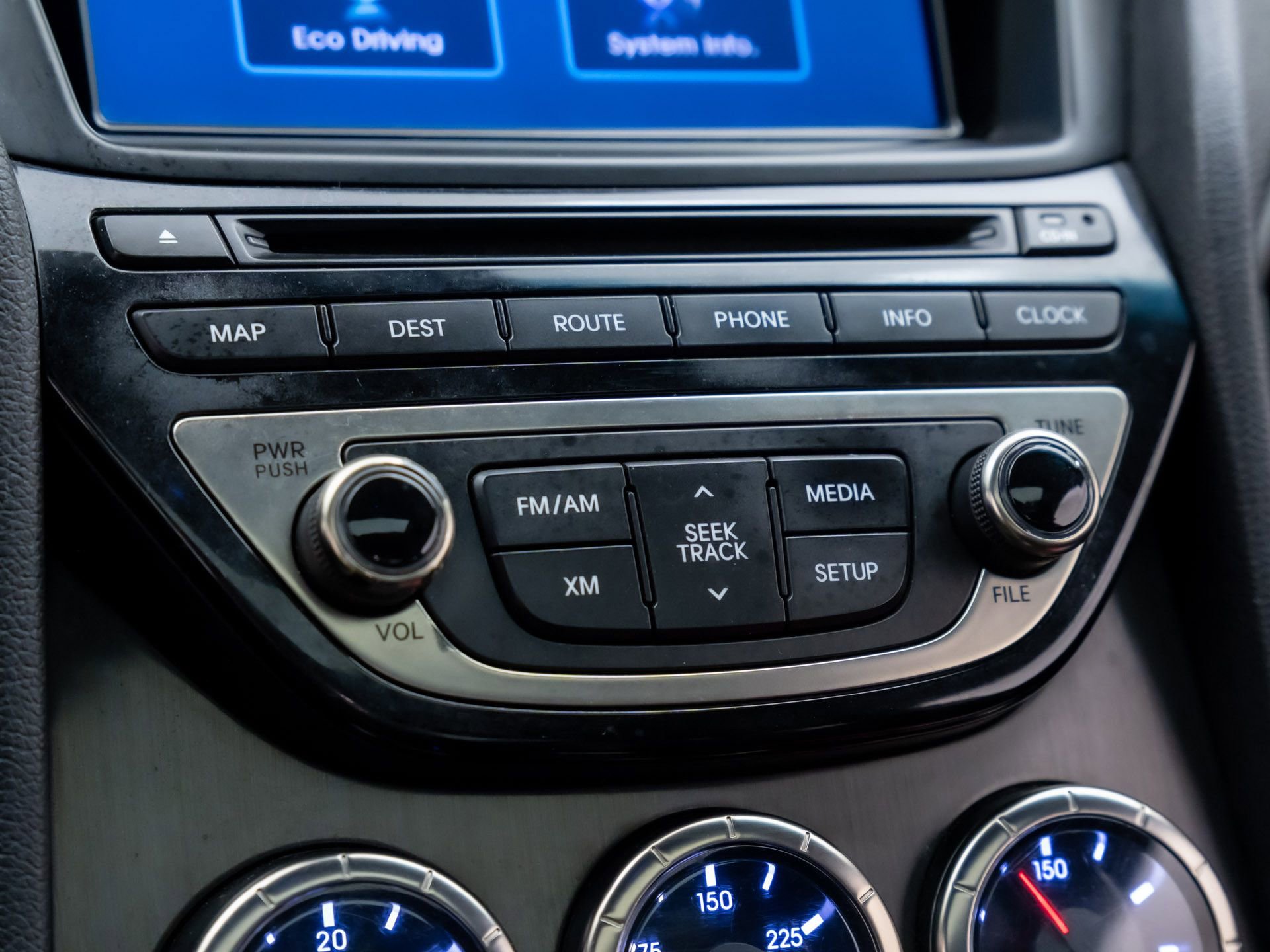 Used 2013 Hyundai Genesis 3.8 image 24