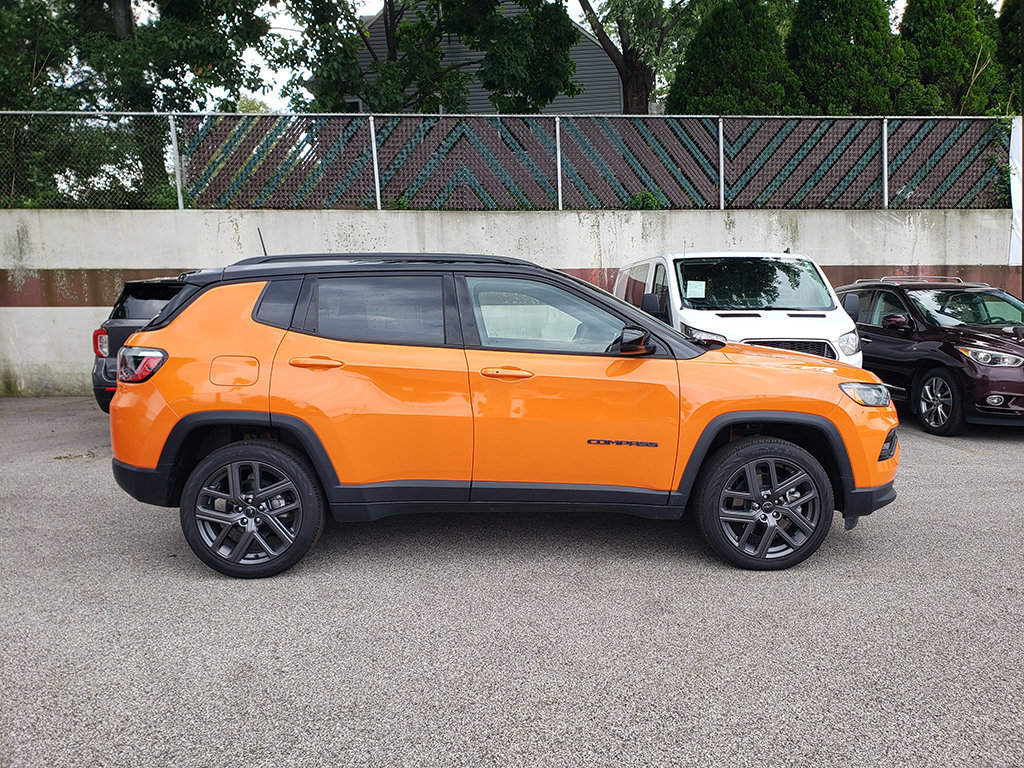 Used 2026 Jeep Compass Limited AWD/4WD image 4