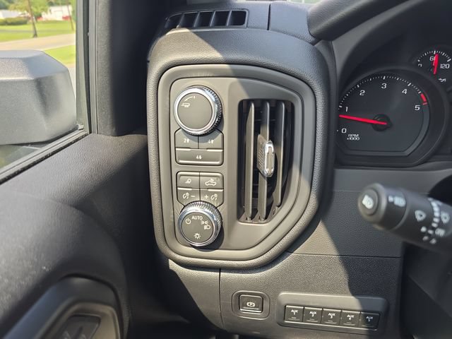 New 2026 GMC Sierra 3500 Pro w/ Convenience Package AWD/4WD image 17