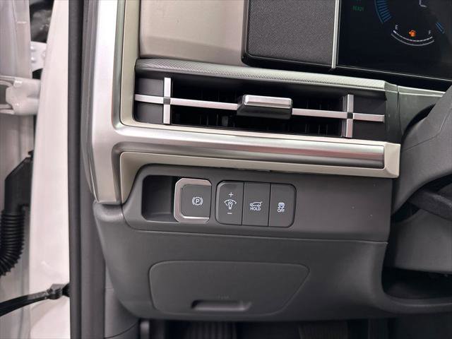 New 2026 Hyundai Santa Fe SE FWD image 31