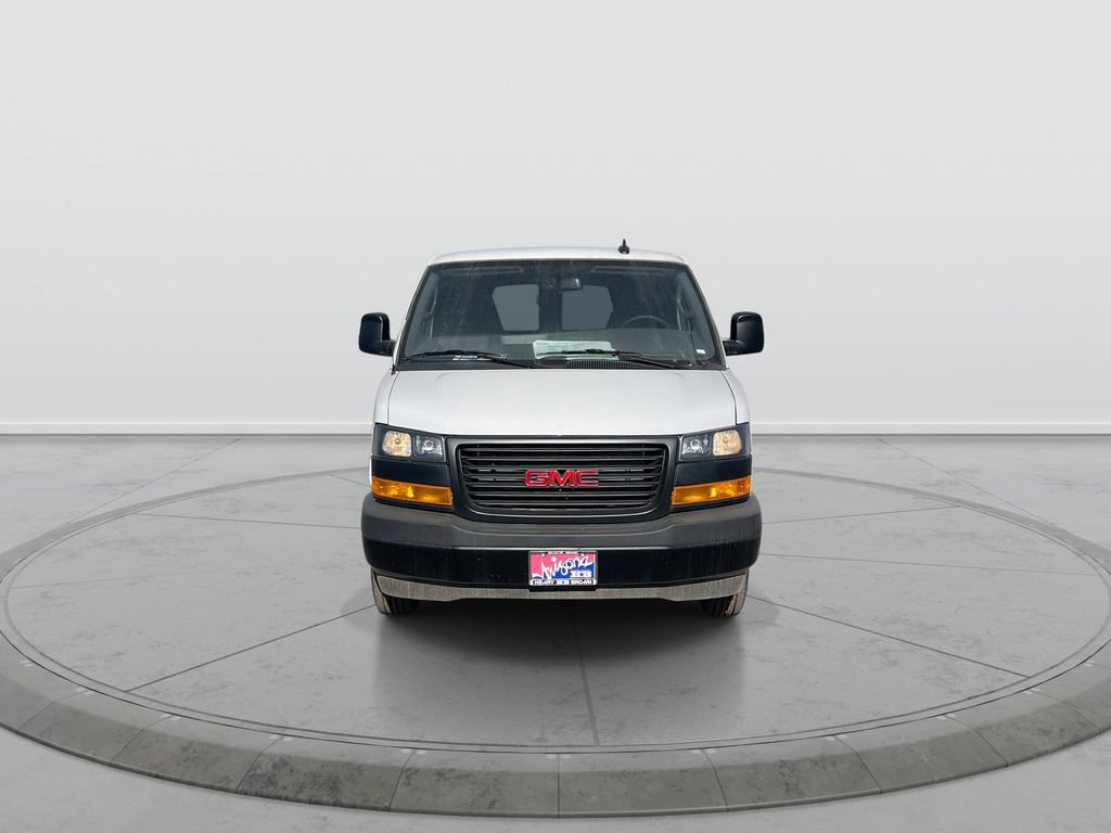 New 2025 GMC Savana 2500 Extended w/ Driver Convenience Package RWD image 3