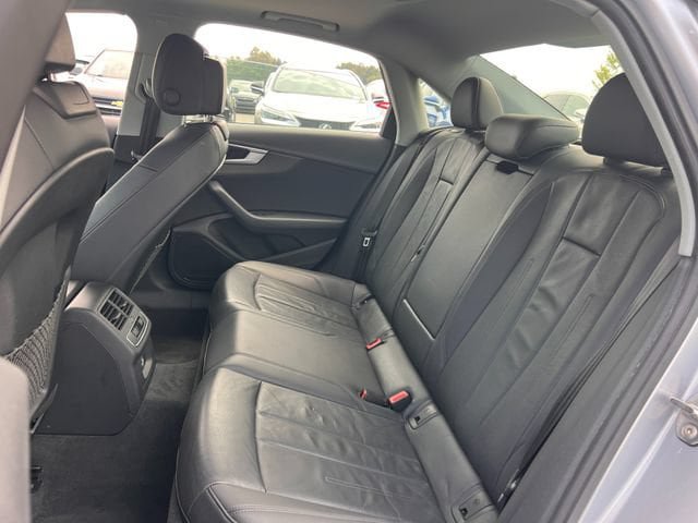 Used 2019 Audi A4 2.0T Premium FWD image 18