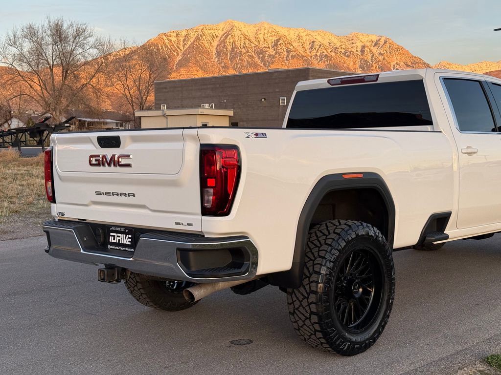 Used 2024 GMC Sierra 3500 SLE w/ SLE Convenience Package AWD/4WD image 10