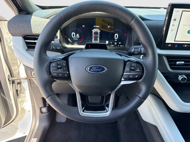 New 2027 Ford Explorer Platinum w/ 3.0L Ultimate Package RWD image 28